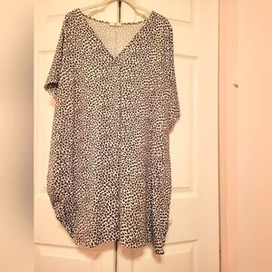 Entro Black and White Leopard Print Oversized Tunic